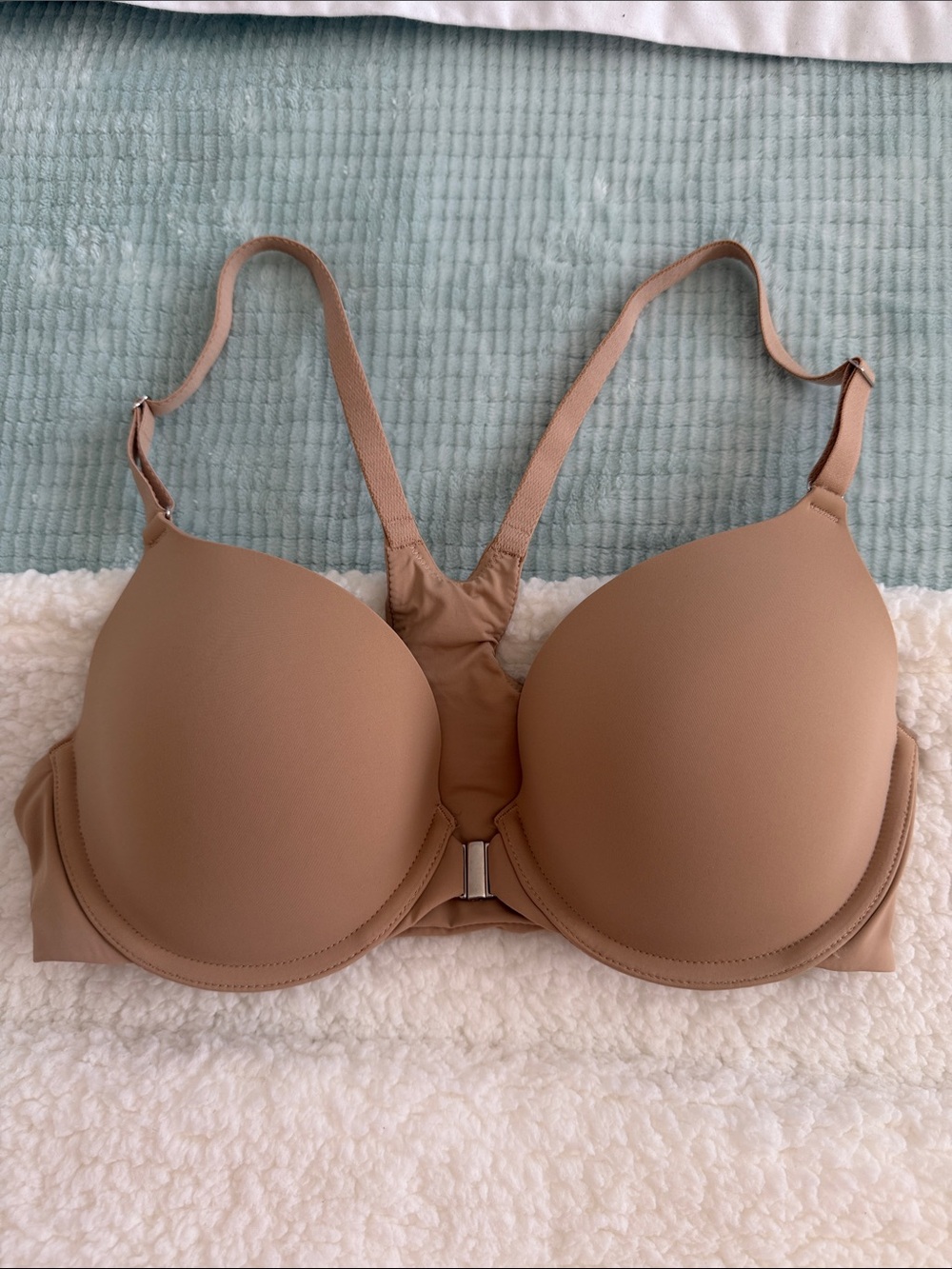 Soma Front-Close Smooth T-Shirt Bra - Beige